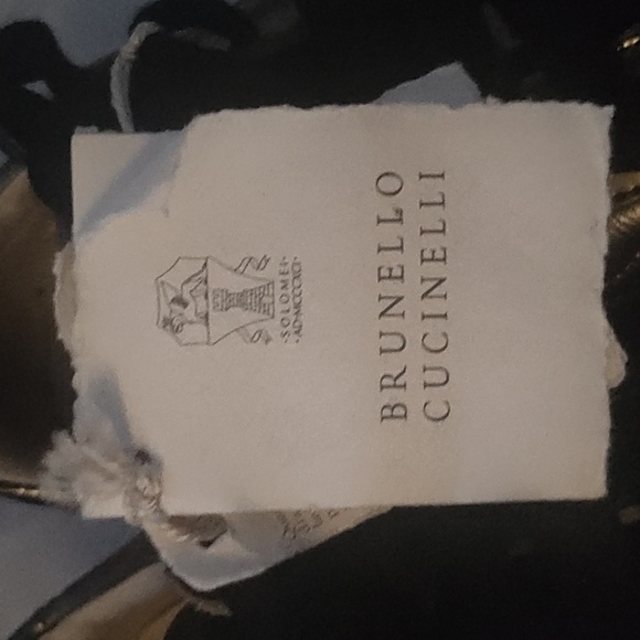 Brand new with tags AUTHENTIC DESIGNER BRUNCELLO CUCINELLI SNEAKERS 7.5 Fit US 8 - Picture 3 of 3